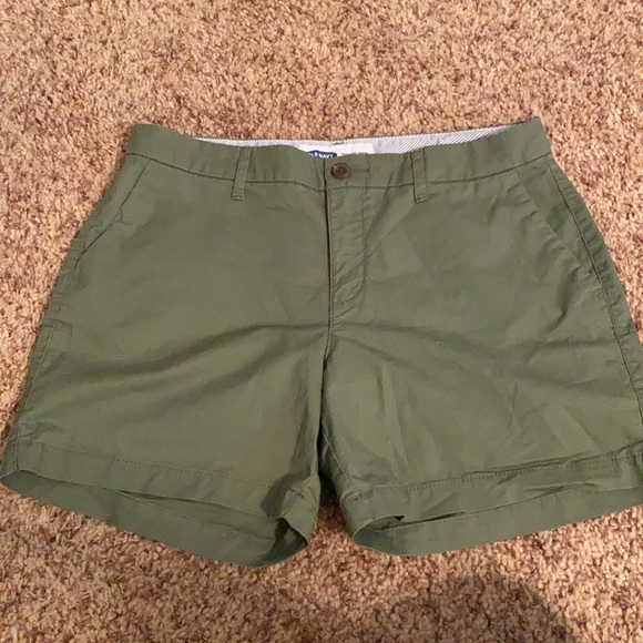 Old Navy Olive Shorts - Picture 2 of 3